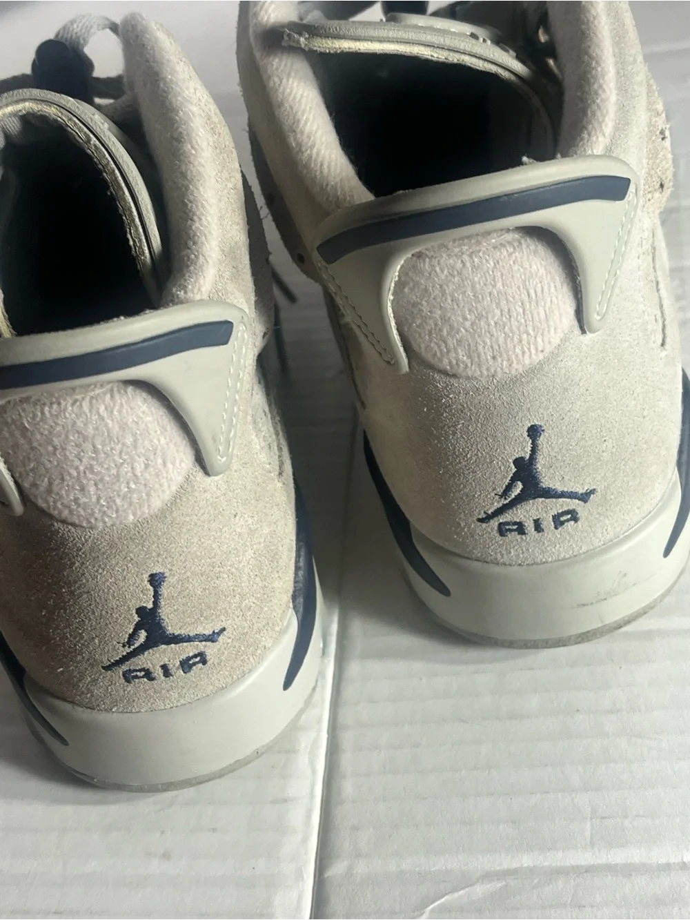 Air Jordan 6 Retro size 6.5 good condition